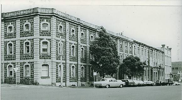 b1409 Denny Lascelles Woolstore