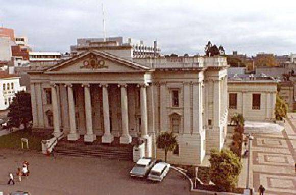 B3011 Geelong Town Hall