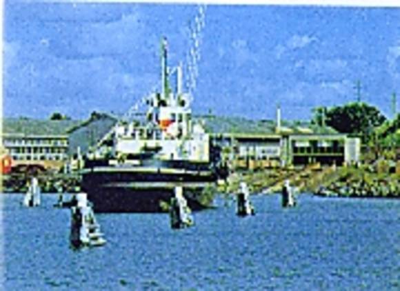B6976 Rippleside Slipway