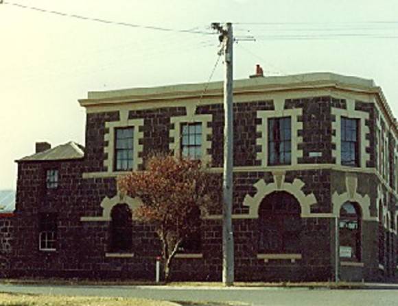 B1144 Former George & Dragon Hotel