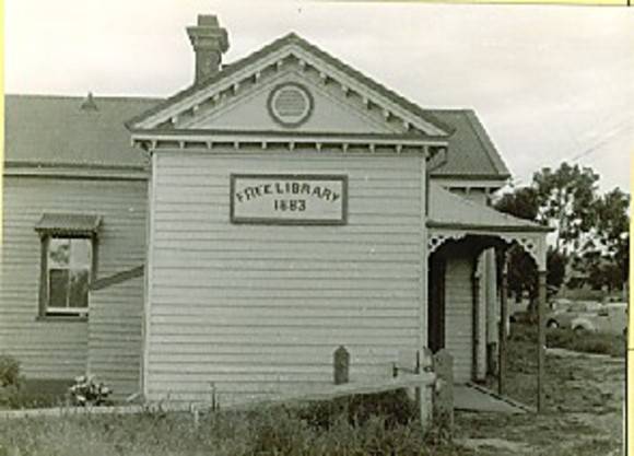B0407 Free Library Portarlington