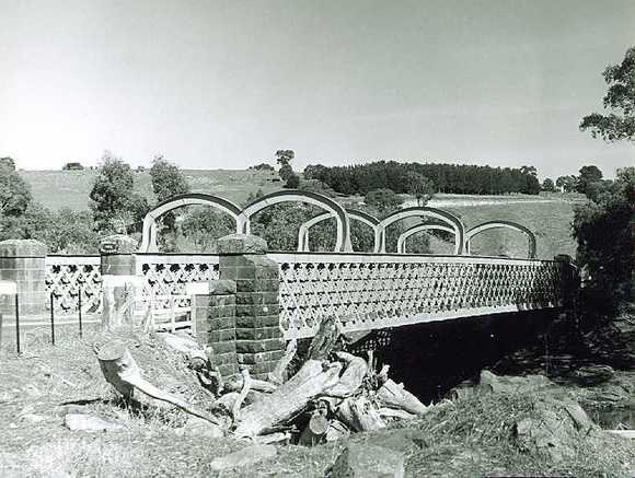 B1541 Redesdale Bridge 