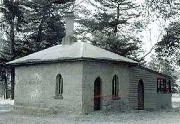 B1913 Old Lodge