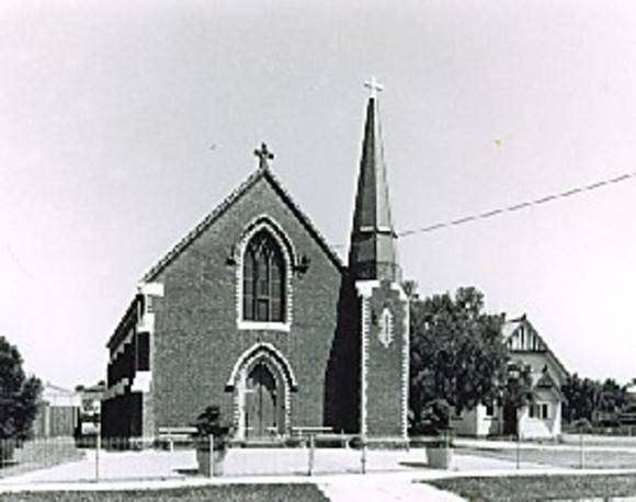 B2265 St Paul's Lutheran Church