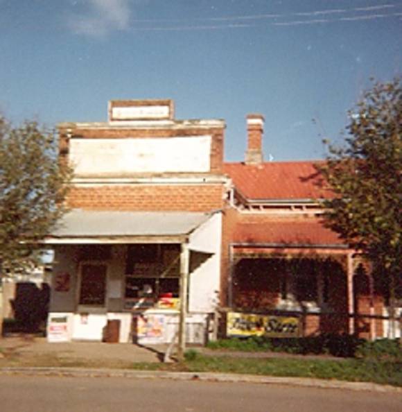 B5418 McKenzie's Butcher Shop