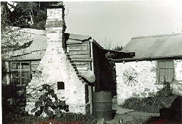 B2636 Morgan's Cottage 