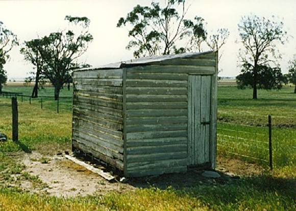 3444 Mott's Dummy Hut 