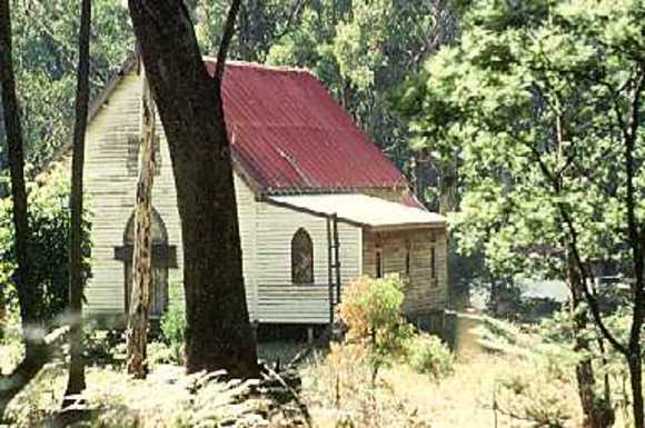 B3834 All Saints Anglican Church 