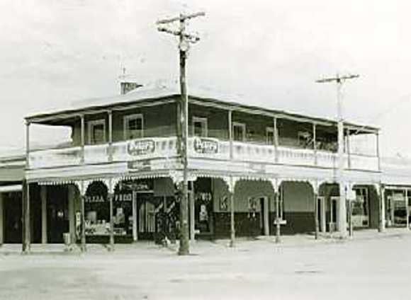 B2565 Ford Street SW Corner 