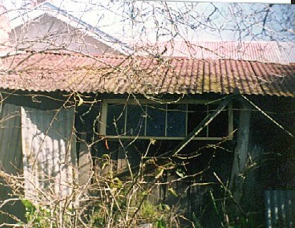 B6483 Slab House