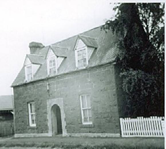 B3814 Attic House
