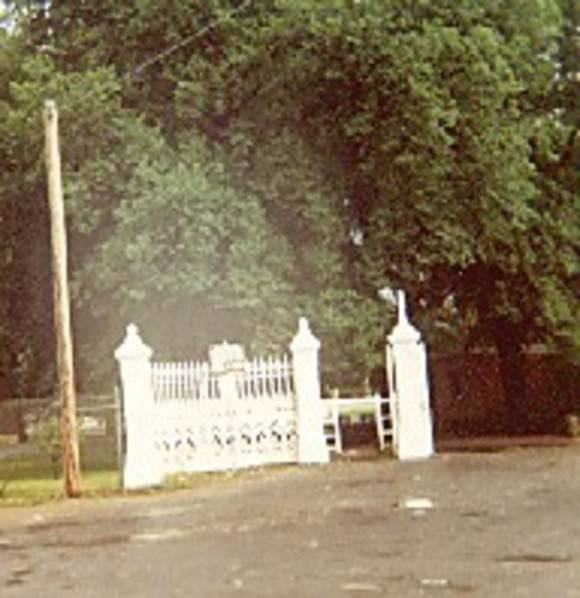 B4312 Gates Maddingly Park 
