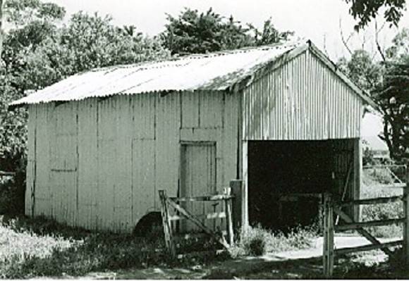 B4014 Iron Schoolhouse 