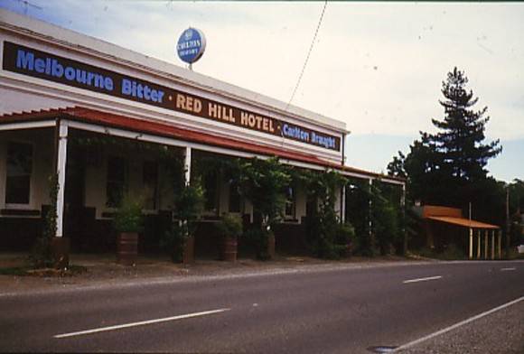 B5182 Red Hill Hotel & Music Hall 