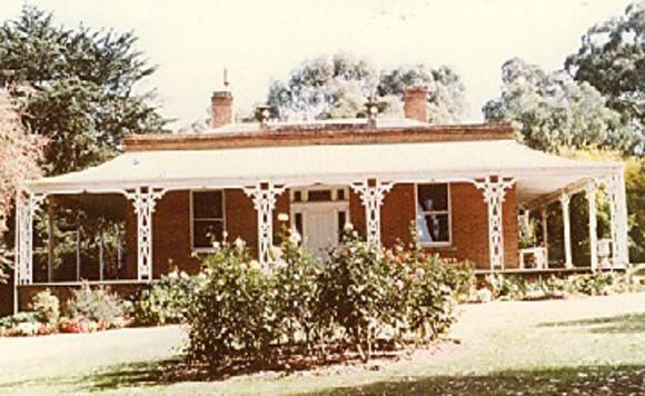 B5303 2 Burnett Road