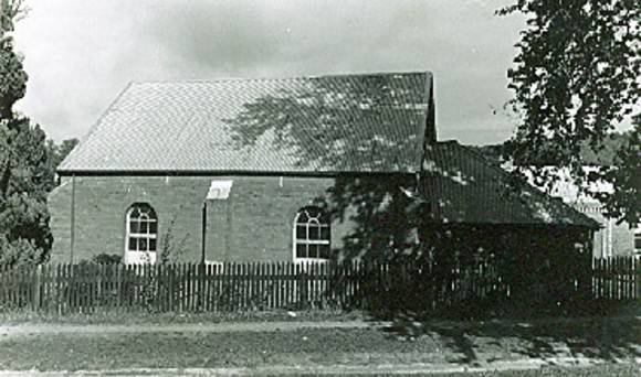 B4886 Welsh Baptist Church 