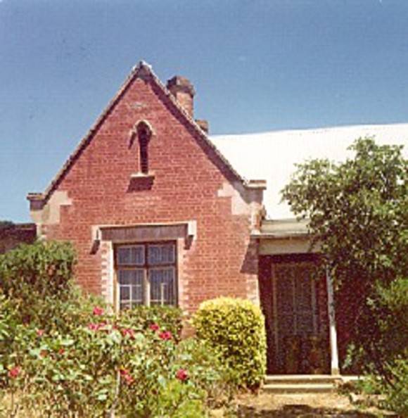 B2304 Captain O'Hara Burke's Home 31 Gingell St Castlemaine