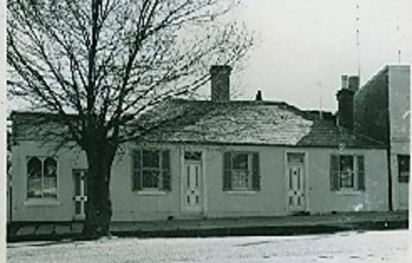 B2011 Shop & Pair of Cottages 