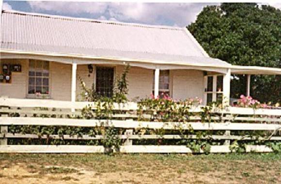 B5312 Cottage 