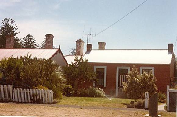 B5521 Devon Cottage 