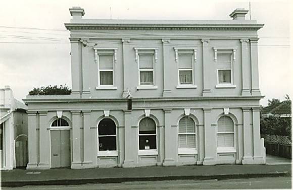 B0892 State Savings Bank Koroit