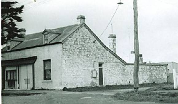 B1487 Captain Baird's Surgery Port Fairy