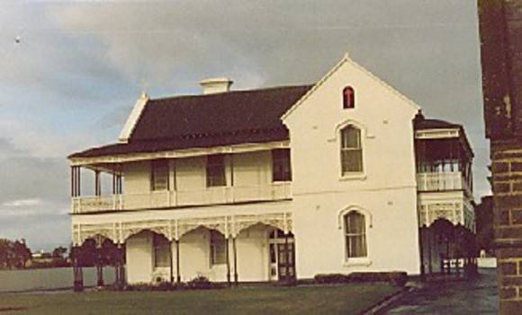 B1812 Church Of The Infant Jesus Presbytery Queen St Koroit