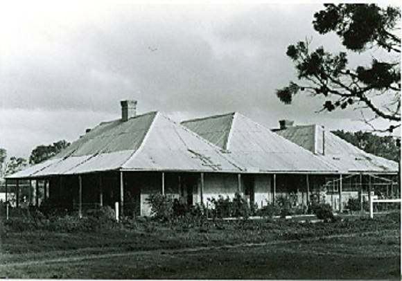 B1129 Carrs Plains Homestead, Campbells Bridge