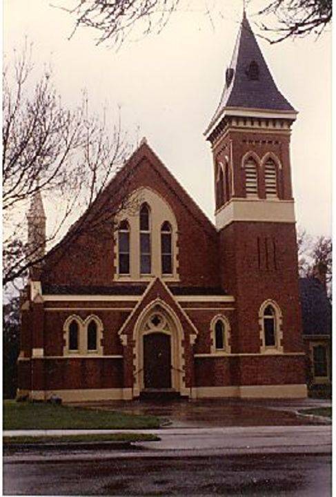 B5809 Uniting Church & Sunday School Hall