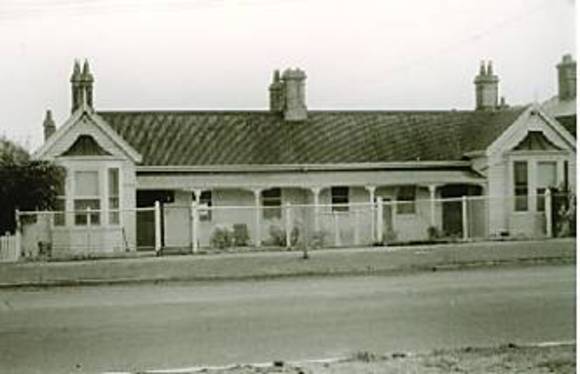 B5148 Pilots' Cottages