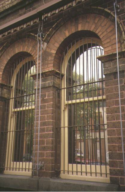 police station drummond street carlton detail of windows