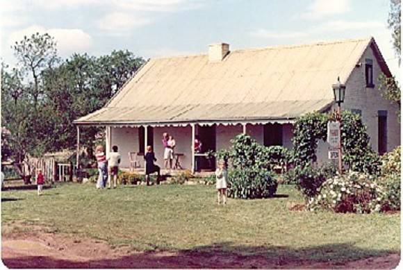 B3561 Settlers Cottage Gallery