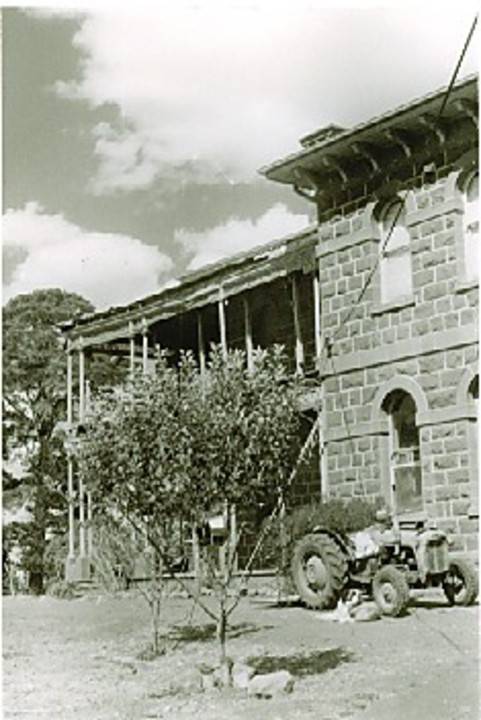 B0063 Monivae, Hamilton