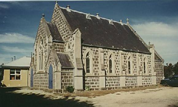 B5035 Uniting Church