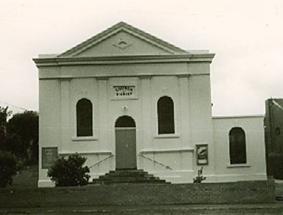 B0330 Church Of Christ Spence St Warrnambool