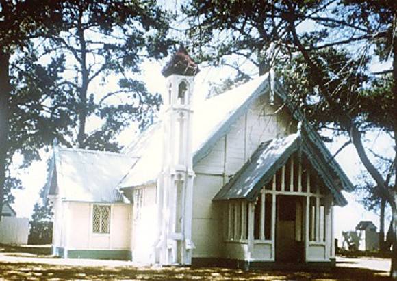 B1985 Christ Anglican Church 