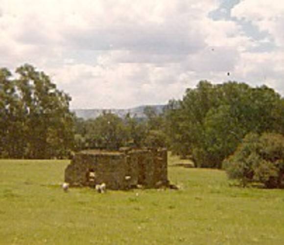 B3658 Ruins Of School House Stables & Coach House 