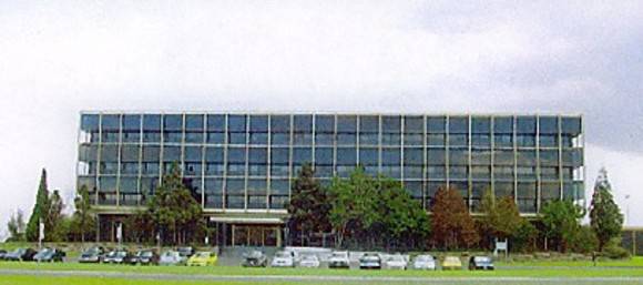 B7222 Ford Administration