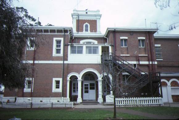 dhurringile prison murchison side view aug1984