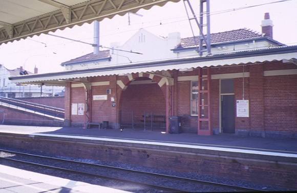 1 malvern railway station complex station street malvern south elevation apr1997