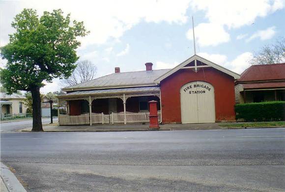 SD 130a - St. Arnaud Fire Station & Turncocks residence