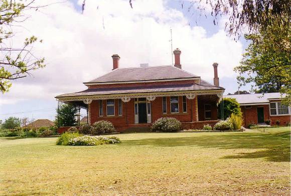 SD 223 - Church of the Immaculate Conception Presbytery, Queens Avenue, ST ARNAUD