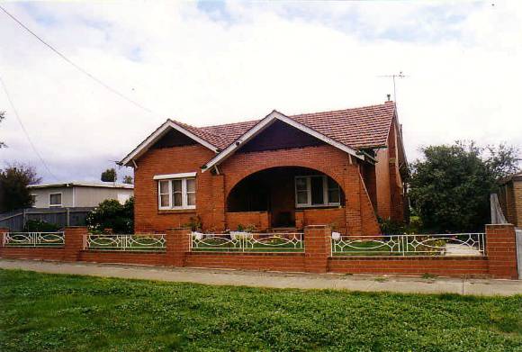 SL 065 - House, 37 Clifton Avenue, STAWELL
