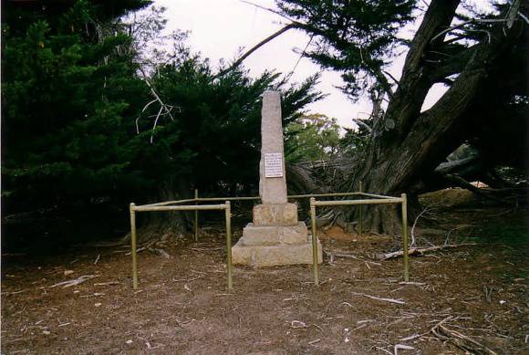 SL 095 - Peace Memorial, Grampians Road, STAWELL