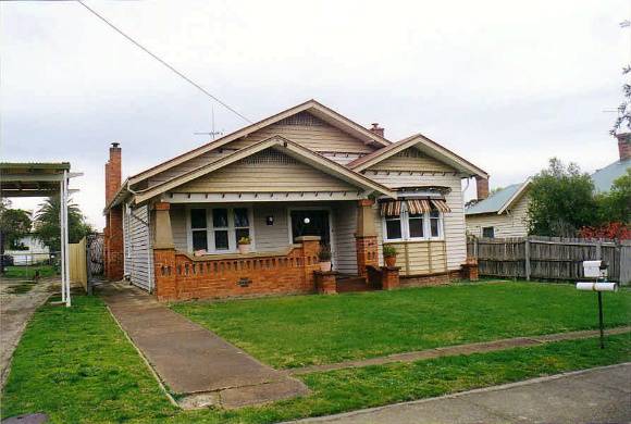  SL 120 - House, 7 Johnson Street, STAWELL
