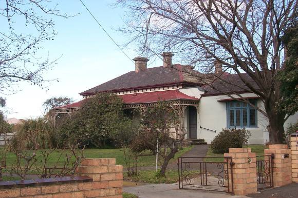  Bell St 21 (1999)