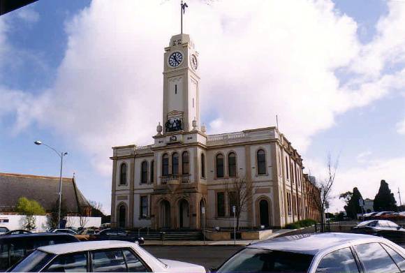 SL 162 - Stawell Town Hall, Main Street, STAWELL