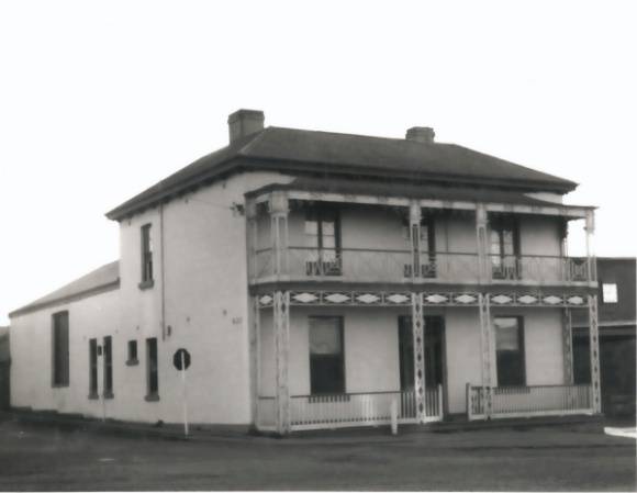 B1182 House