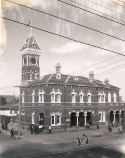B2115 Post Office 