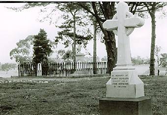 B2193 Hepburn Graves 